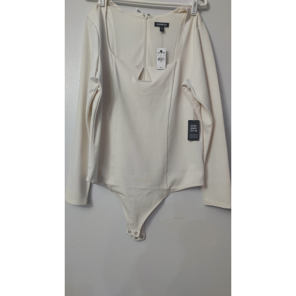 NWT EXPRESS WOMEN'S SIZE XL BODYSUIT COLOR BEIGE LONG‎ SLEEVE